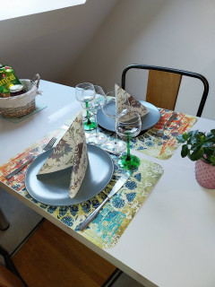 231010679_12 231010679_12