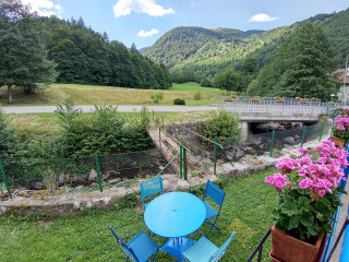 231011188_2 231011188_2