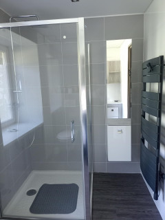 231011188_10 231011188_10