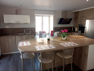 231011188_3 231011188_3