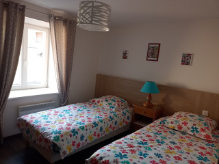 231011188_8 231011188_8