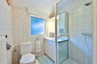 231000794_12 231000794_12