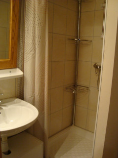 231000738_11 231000738_11