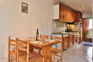 231006386_11 231006386_11