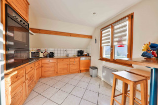 231003193_7 231003193_7