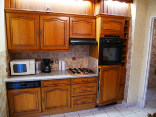 231001404_12 231001404_12