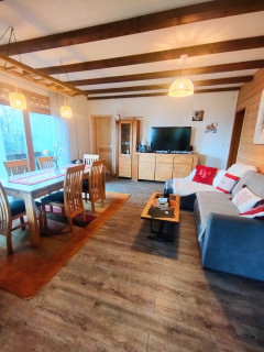 231011667_4 231011667_4