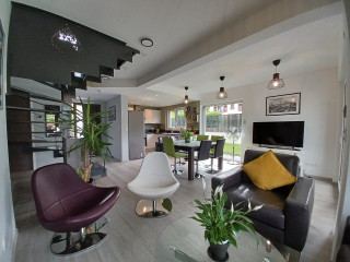 231011741_6 231011741_6