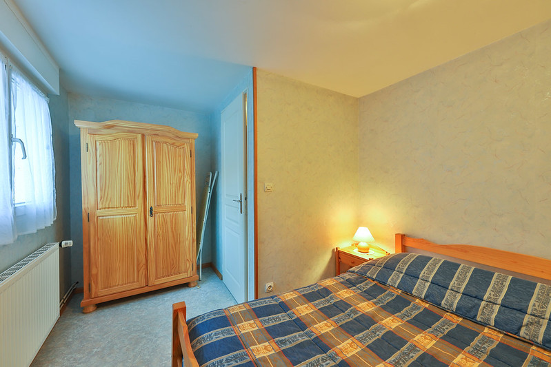 231000794_5 231000794_5