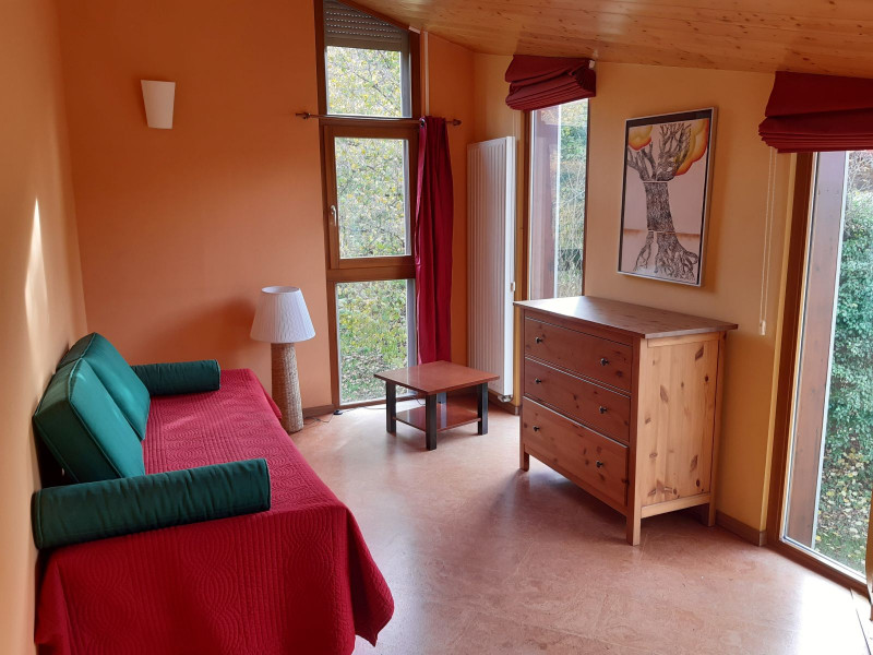 231006830_13 231006830_13